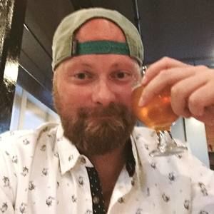 Meet your Posher, Justin